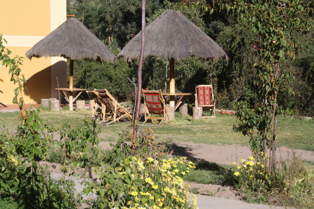 Tunupa Lodge Hotel أويانتيتامْبو المظهر الخارجي الصورة