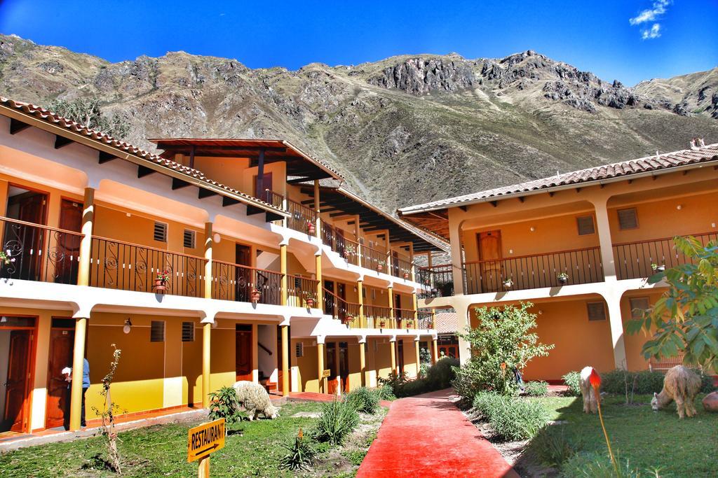 Tunupa Lodge Hotel أويانتيتامْبو المظهر الخارجي الصورة