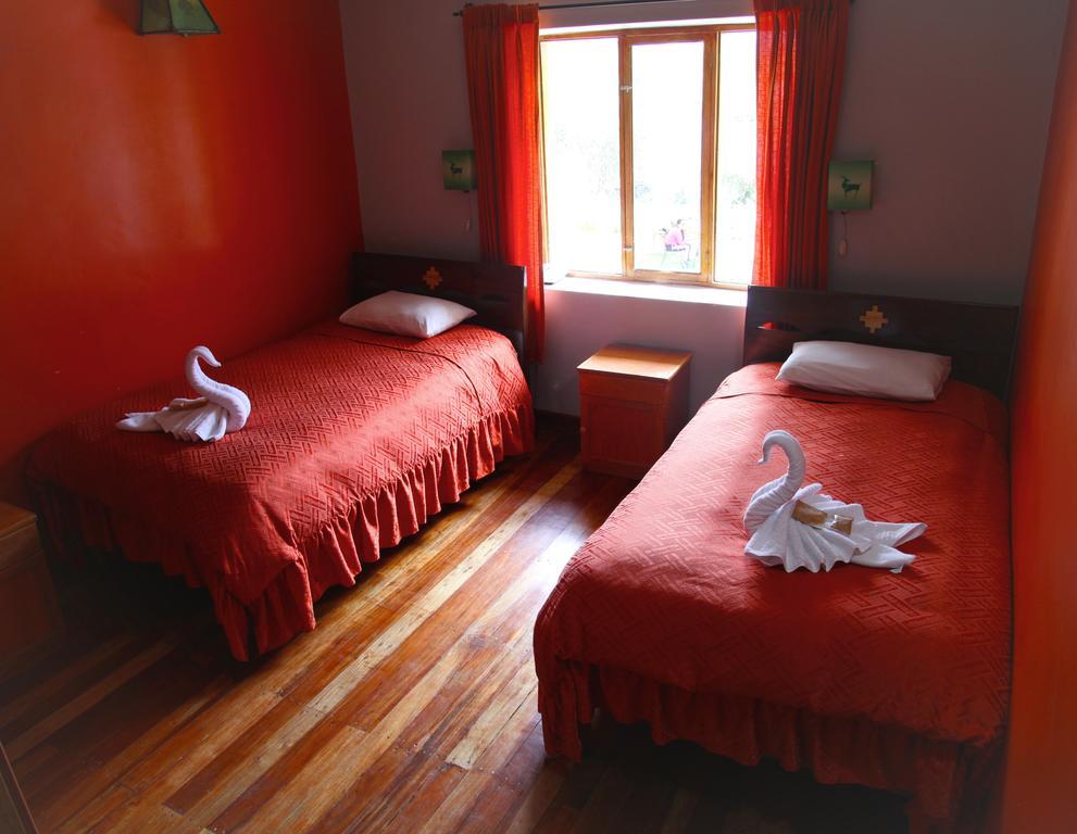 Tunupa Lodge Hotel أويانتيتامْبو المظهر الخارجي الصورة