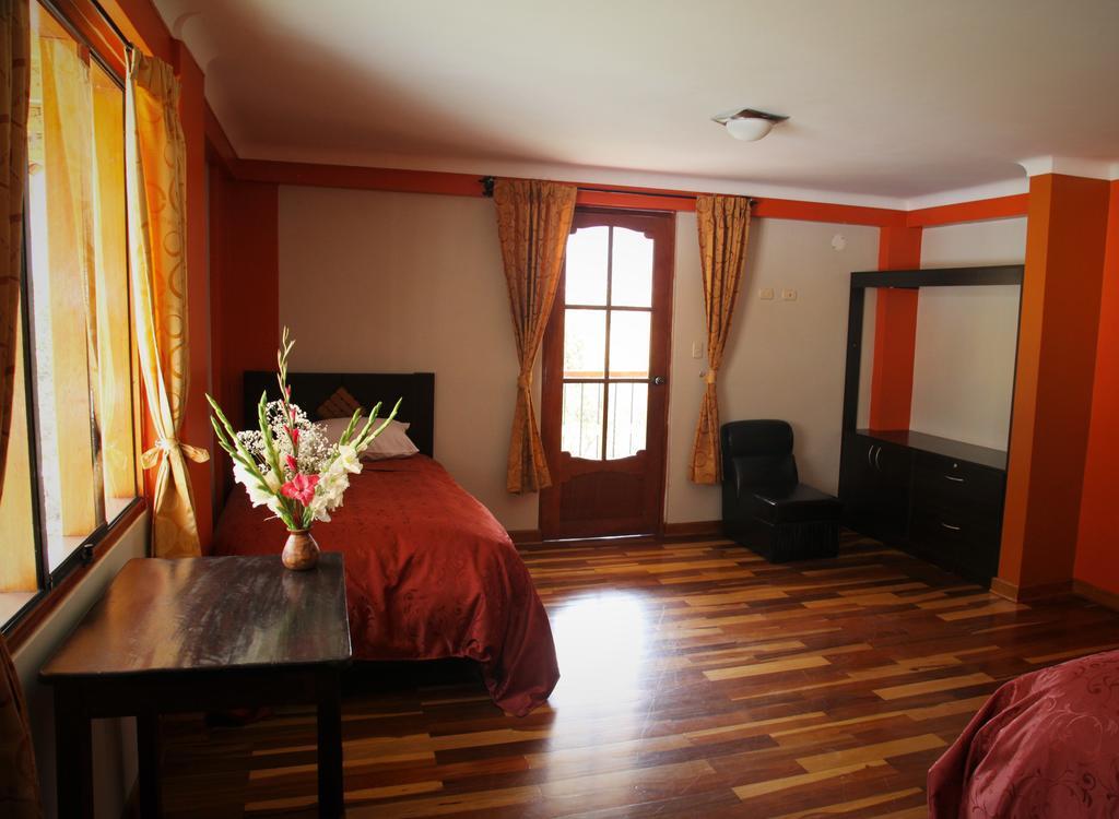 Tunupa Lodge Hotel أويانتيتامْبو المظهر الخارجي الصورة