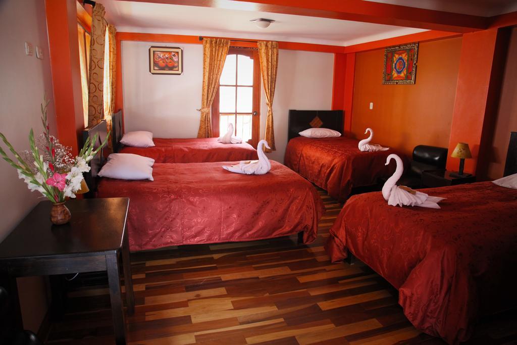 Tunupa Lodge Hotel أويانتيتامْبو المظهر الخارجي الصورة
