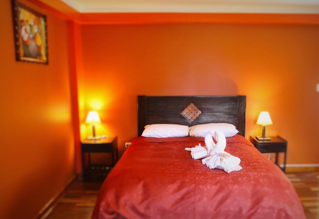 Tunupa Lodge Hotel أويانتيتامْبو المظهر الخارجي الصورة